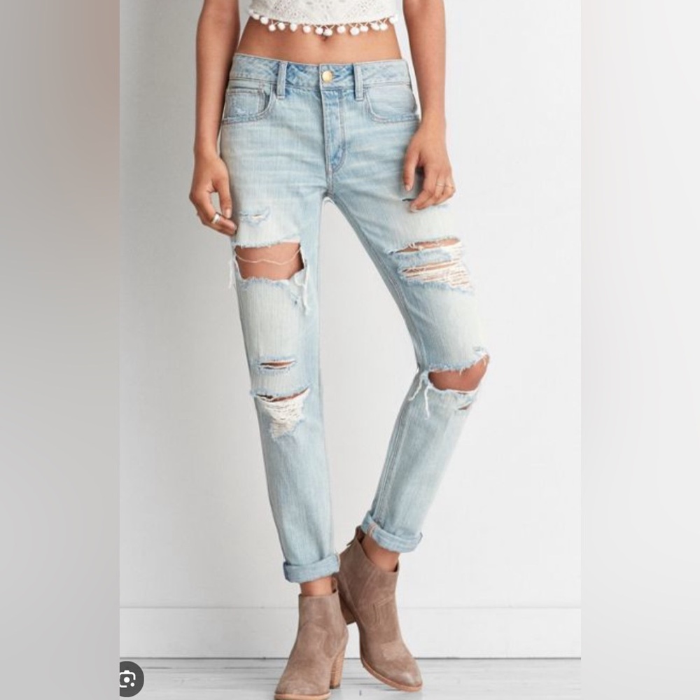 American Eagle Tomgirl jeans Size 0